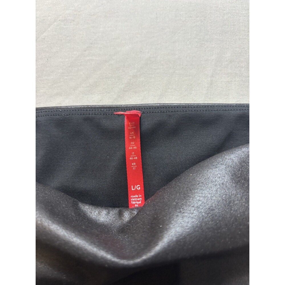 Spanx Womens Faux Leather Motorcycle Pull On Leggings Black Size  Large - Picture 4 of 5